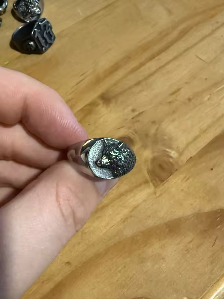 Review image from Lewis H.